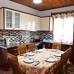 Rexho Vila *