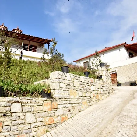 Villa Rexho *